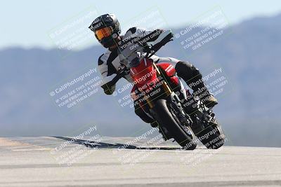 media/Oct-13-2025-Moto Forza (Mon) [[a66d839500]]/4-C Group/Session 4 (Turn 9)/